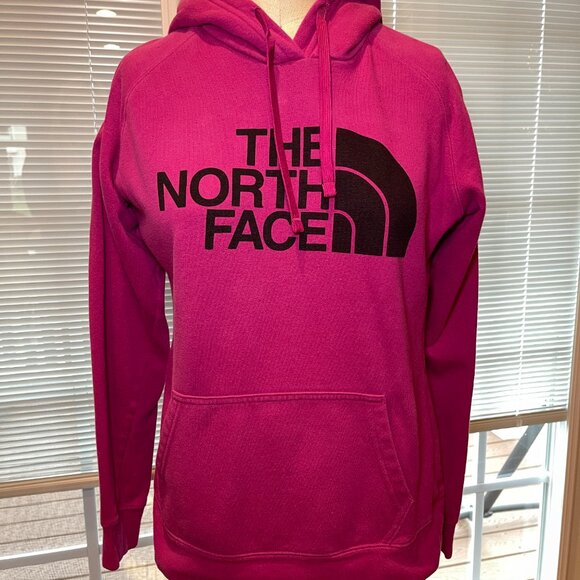 The North Face Pink Hoodie Womenโs Medium | Cozy Fleece Logo Sweatshirt - Picture 1 of 7